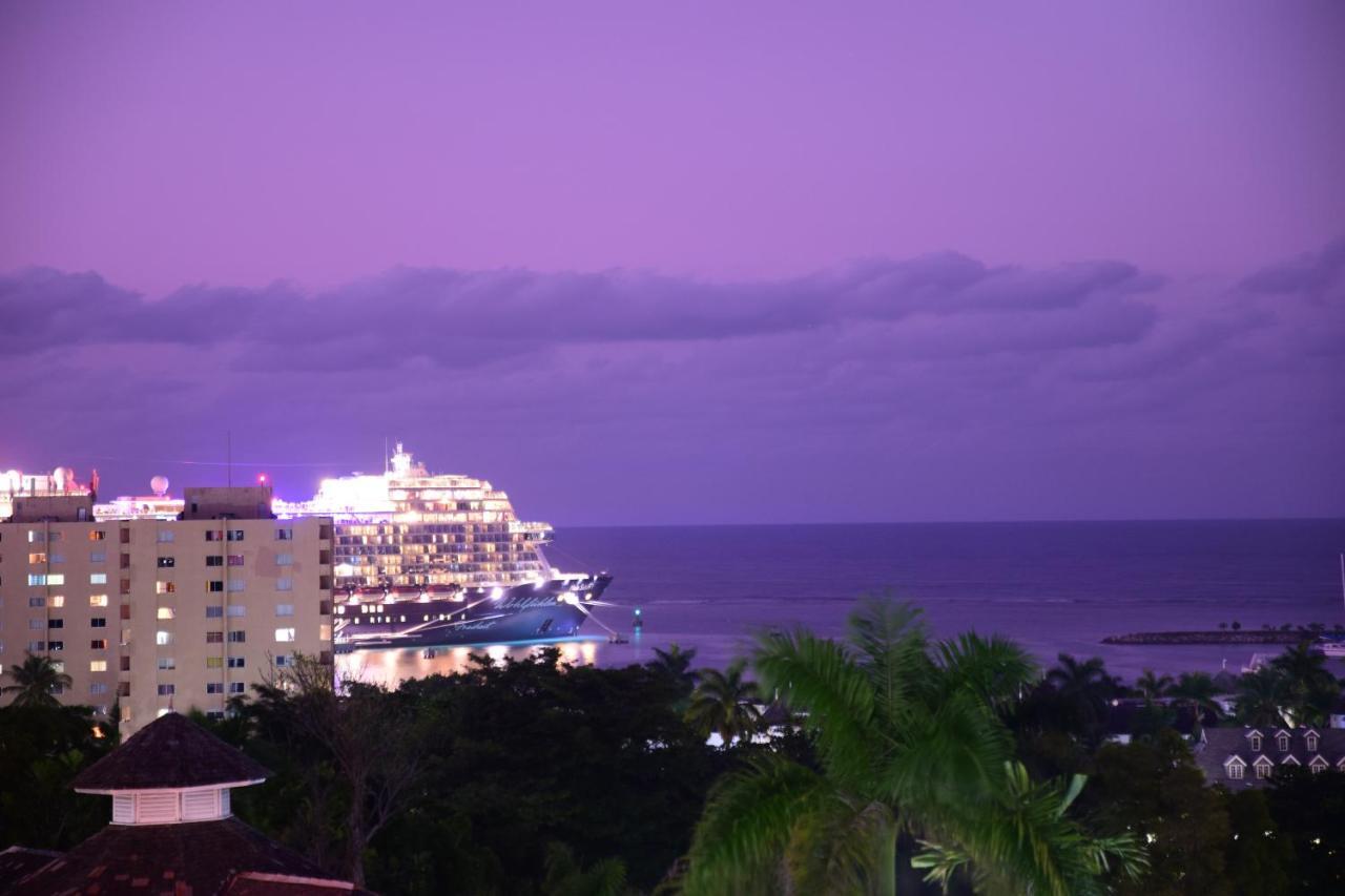 The View At Mystic Ridge Penthouse 78A Leilighet Ocho Rios Eksteriør bilde